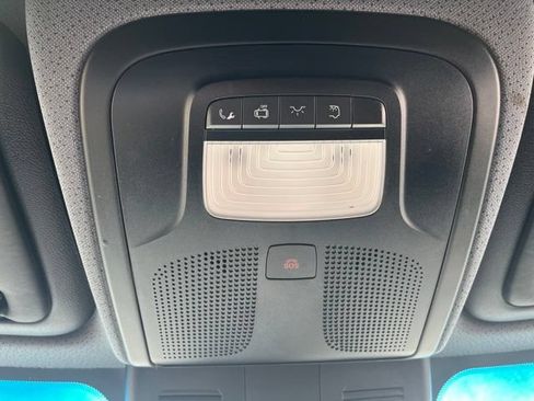 Used 2024 Mercedes-Benz Sprinter 2500 image 17
