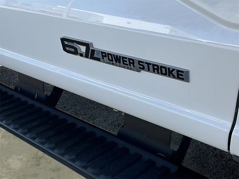 Certified 2024 Ford F550 4x4 SuperCab Super Duty w/ XLT Value Package image 27