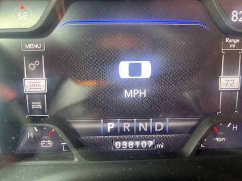 Used 2022 RAM 1500 Laramie w/ Sport Appearance Package image 6