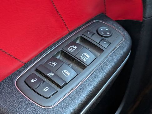 Used 2022 Dodge Charger Scat Pack image 10