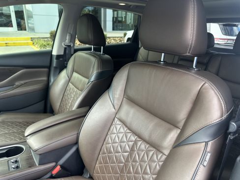 Used 2020 Nissan Murano Platinum image 16