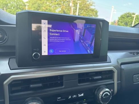 Used 2024 Toyota Tacoma SR5 RWD image 31