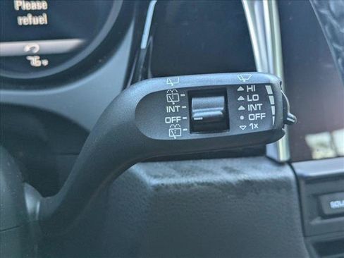 Used 2021 Porsche Macan AWD/4WD image 13