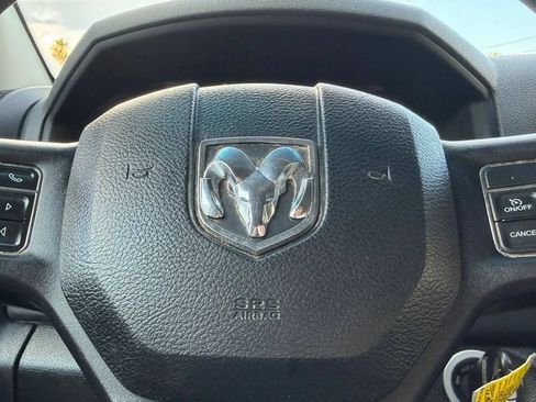 Used 2014 RAM 3500 Tradesman w/ Chrome Appearance Group AWD/4WD image 20