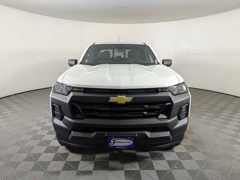 New 2025 Chevrolet Colorado W/T w/ Advanced Trailering Package image 2