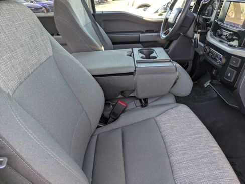Used 2023 Ford F150 XLT image 11
