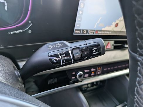 Certified 2025 Kia Sportage X-Line AWD/4WD image 33