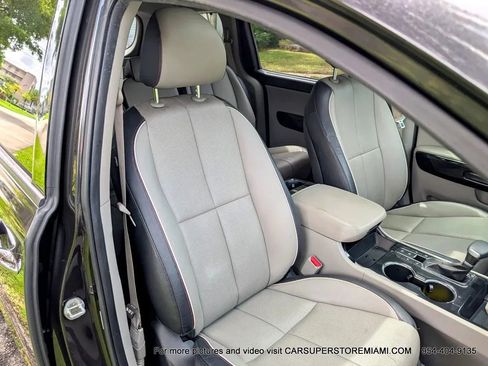 Used 2021 Kia Sedona EX w/ EX Premium Package image 65