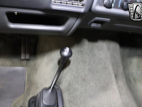 Used 1992 Ford Bronco XLT image 25