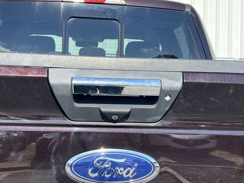 Used 2018 Ford F150 XLT w/ Equipment Group 302A Luxury AWD/4WD image 24