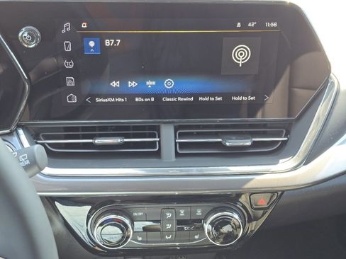 New 2026 Chevrolet Trax ACTIV w/ Driver Confidence Package image 16