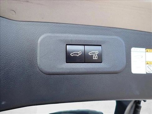 Used 2022 Lexus NX 350 AWD image 9