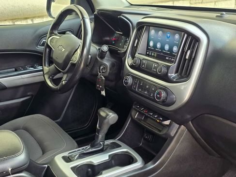 Used 2021 Chevrolet Colorado LT w/ Safety Package image 25