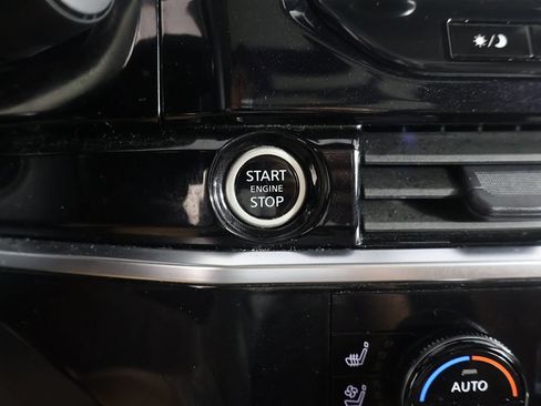 Used 2024 Nissan Pathfinder Platinum w/ Cargo Package AWD/4WD image 44