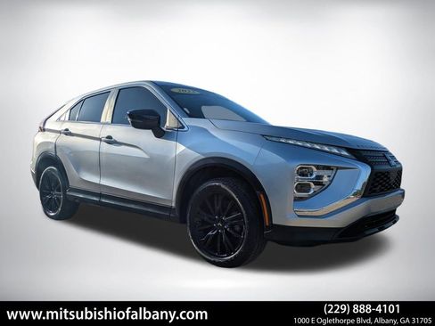 Used 2023 Mitsubishi Eclipse Cross LE AWD/4WD image 1