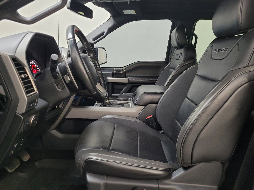 Used 2019 Ford F150 Raptor w/ Equipment Group 802A Luxury AWD/4WD image 17