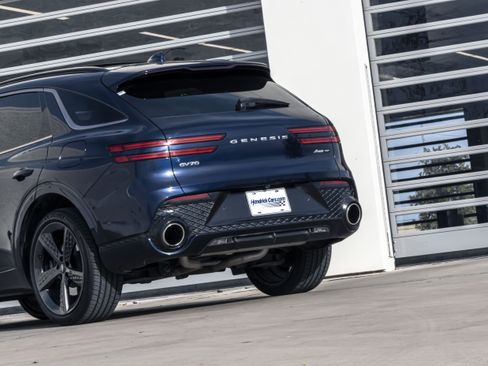 Used 2024 Genesis GV70 3.5T Sport w/ Sport Prestige Package image 6