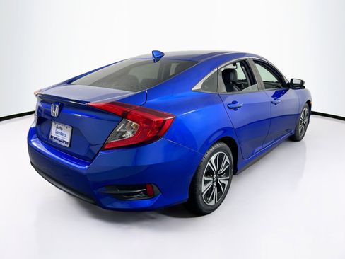 Used 2017 Honda Civic EX-L image 5