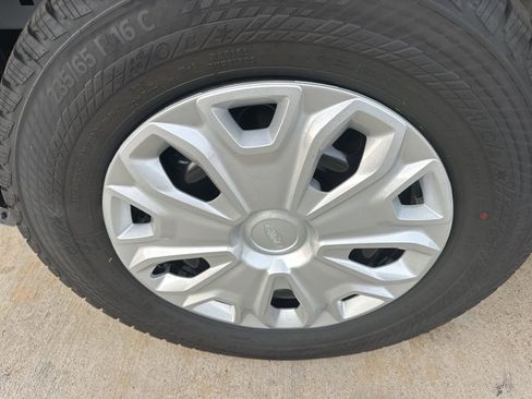 New 2025 Ford Transit 350 XLT image 4