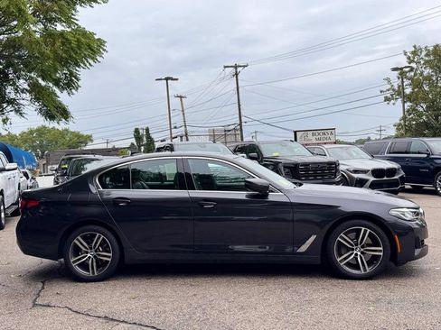 Used 2023 BMW 530i xDrive w/ Premium Package AWD/4WD image 7