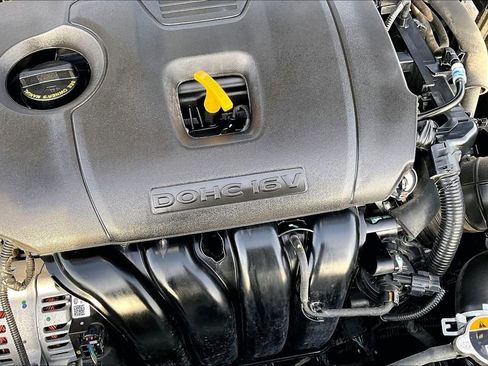 Certified 2024 Kia Forte LXS w/ LXS Technology Package image 32