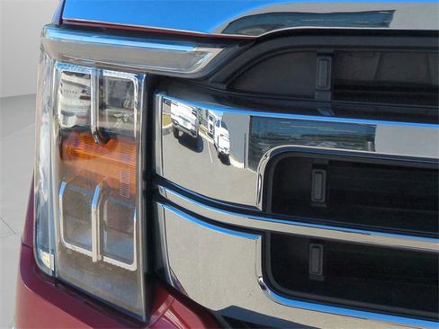 Used 2021 Ford F150 Lariat w/ Tow Technology Package image 10