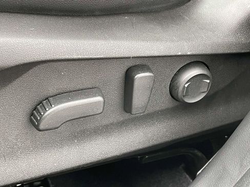 Used 2023 Subaru Forester Touring image 7