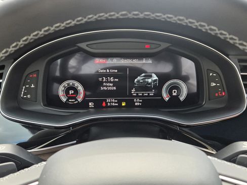 Used 2026 Audi Q8 Prestige w/ Prestige Package image 32