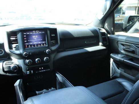 Used 2020 RAM 1500 Big Horn w/ Built-to-serve Edition RWD image 16