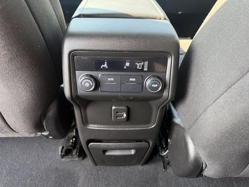 Used 2019 GMC Acadia SLE AWD/4WD image 25