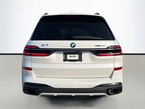 Used 2023 BMW X7 xDrive40i w/ Executive Package image 5
