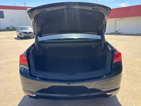 Used 2020 Acura TLX image 28
