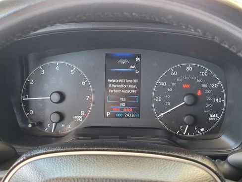 Used 2024 Toyota Corolla SE FWD image 11
