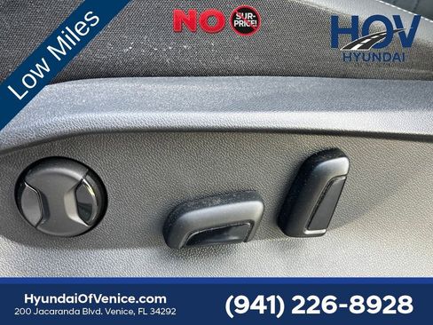 Used 2024 Volkswagen Tiguan SE R-Line FWD image 27