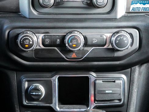 Used 2021 Jeep Wrangler Unlimited Sport image 15