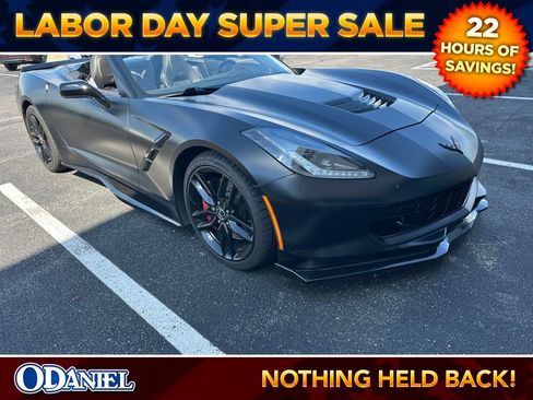 Used 2015 Chevrolet Corvette Stingray Convertible w/ 3LT Preferred Equipment Group RWD image 2