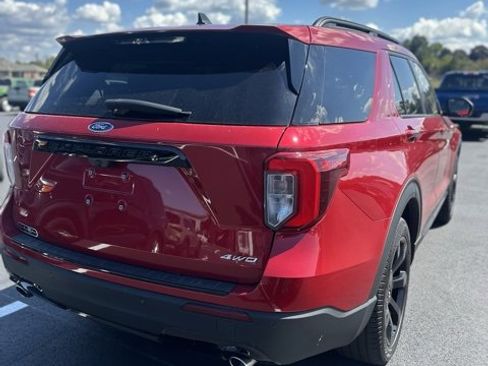 Used 2023 Ford Explorer ST-Line image 9
