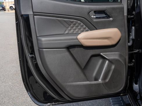 New 2026 GMC Canyon Denali AWD/4WD image 11