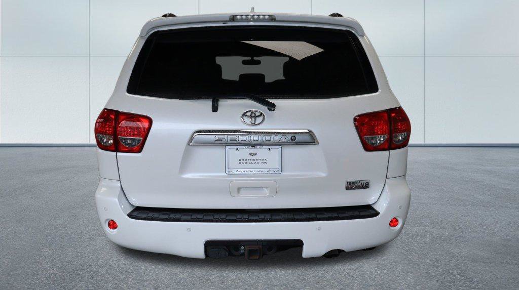 Used 2016 Toyota Sequoia Platinum AWD/4WD image 4
