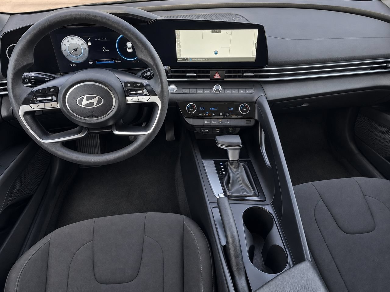 Used 2024 Hyundai Elantra SEL FWD image 33