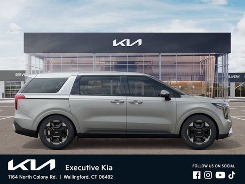 New 2026 Kia Carnival EX FWD image 7