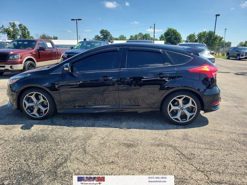 Used 2018 Ford Focus ST FWD image 26