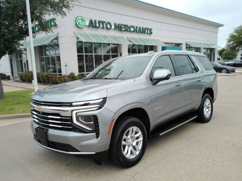 Used 2025 Chevrolet Tahoe LT image 1