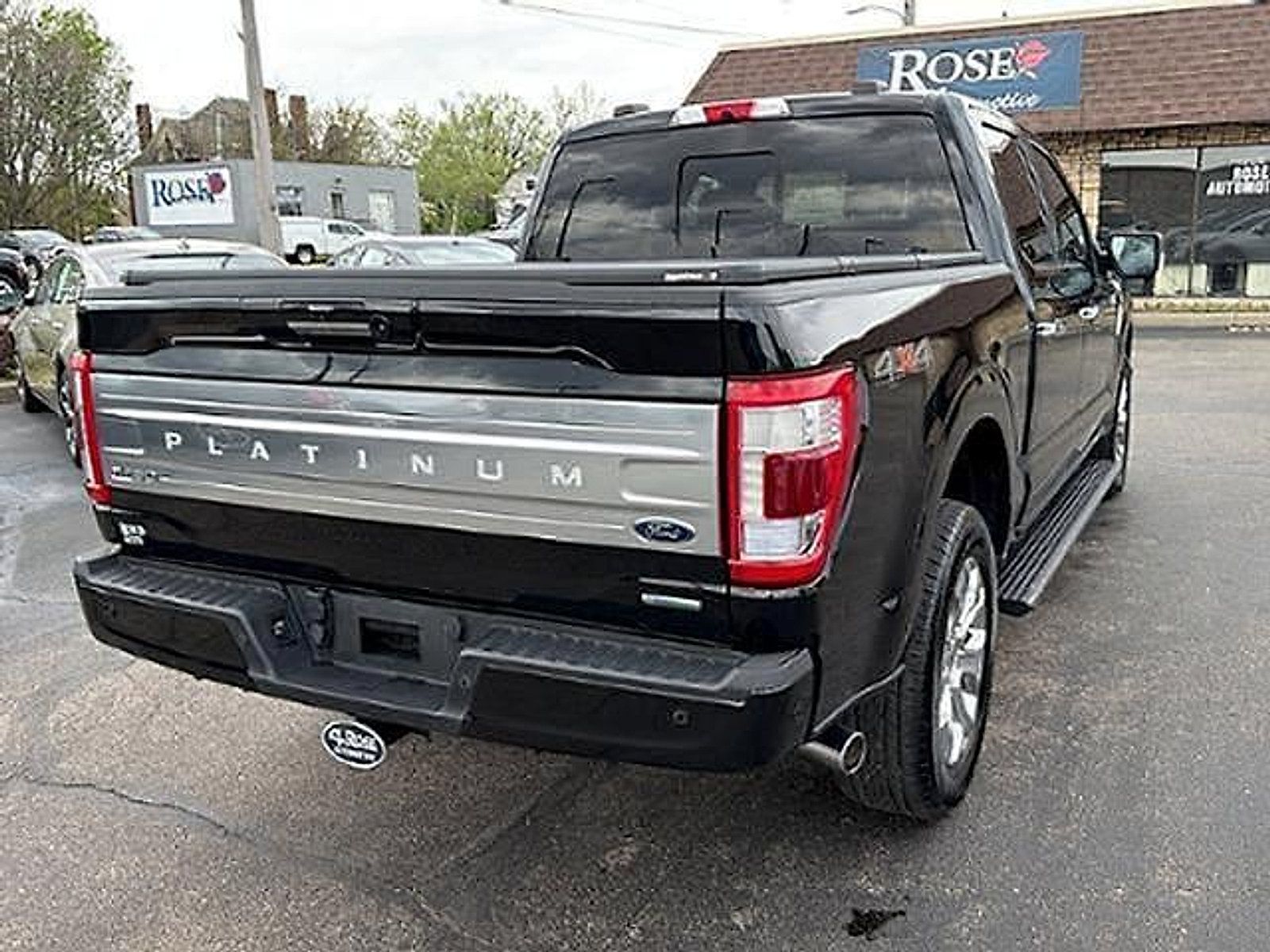 Used 2022 Ford F150 Platinum w/ Equipment Group 701A High AWD/4WD image 8
