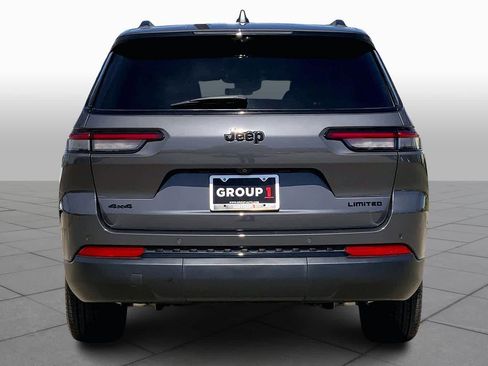 Used 2025 Jeep Grand Cherokee L Limited w/ Luxury Tech Group II image 5