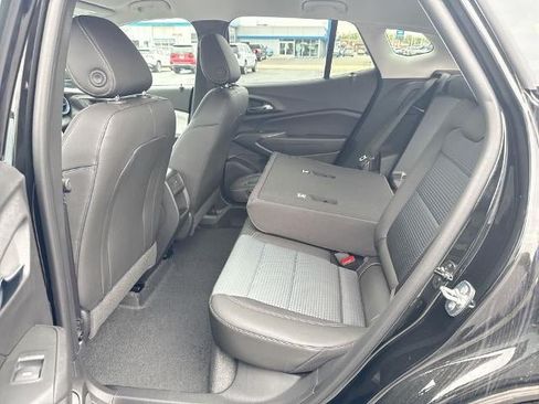 Certified 2026 Chevrolet Trax LT w/ Driver Confidence Package FWD image 23