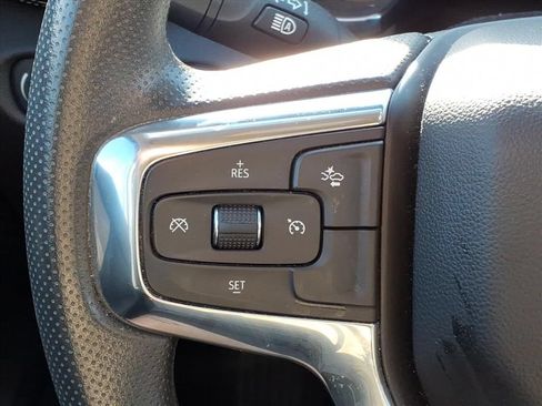 Used 2023 Chevrolet Blazer LT w/ Convenience Package FWD image 10