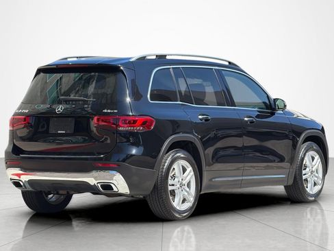 Used 2020 Mercedes-Benz GLB 250 4MATIC image 5