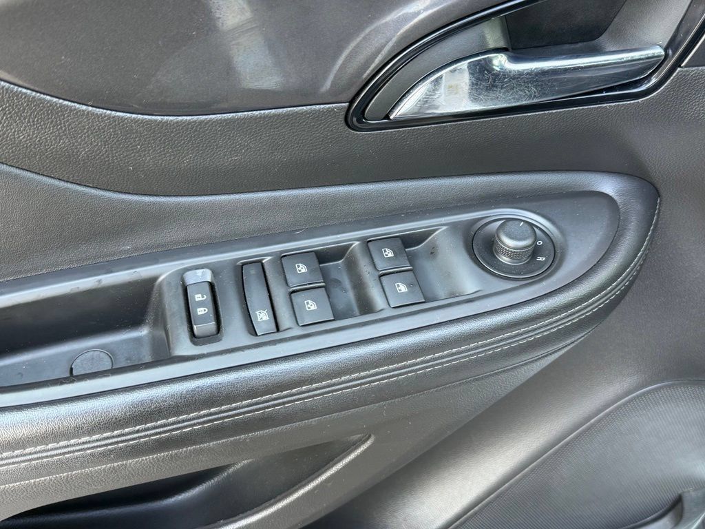Used 2019 Buick Encore Preferred FWD image 15