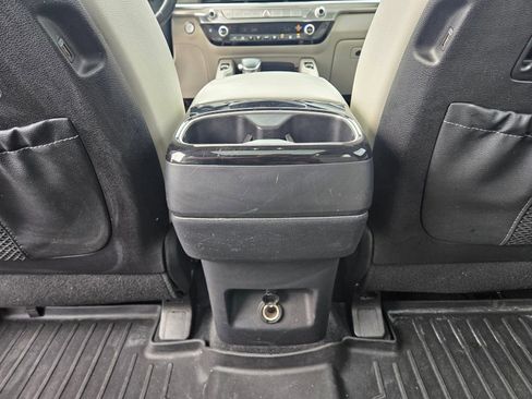 Used 2021 Kia Telluride SX w/ Towing Package AWD/4WD image 27